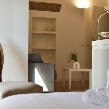 S. Faustino Rooms Viterbo Bagian luar foto